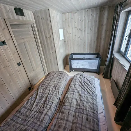 In/out Apartment *